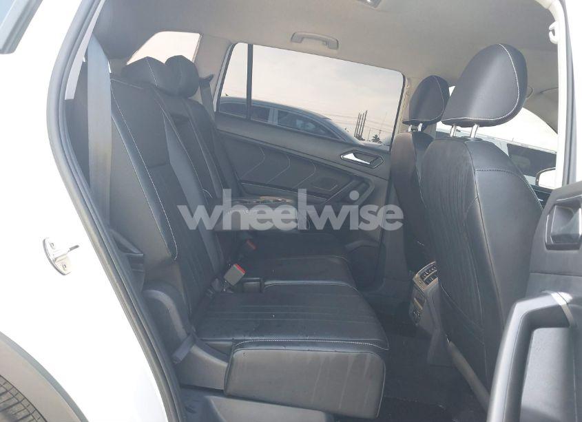 Photo 8 of 2023 Volkswagen Tiguan 2.0T SE (VIN 3VV3B7AX6PM105842)