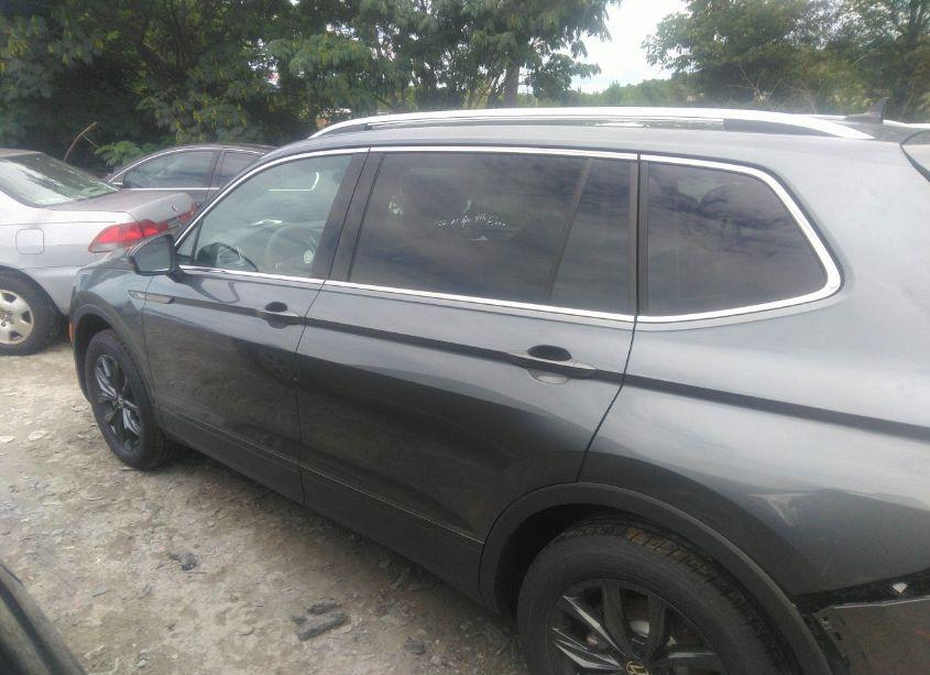 Photo 14 of 2024 Volkswagen Tiguan 2.0T SE (VIN 3VV3B7AX6RM136124)