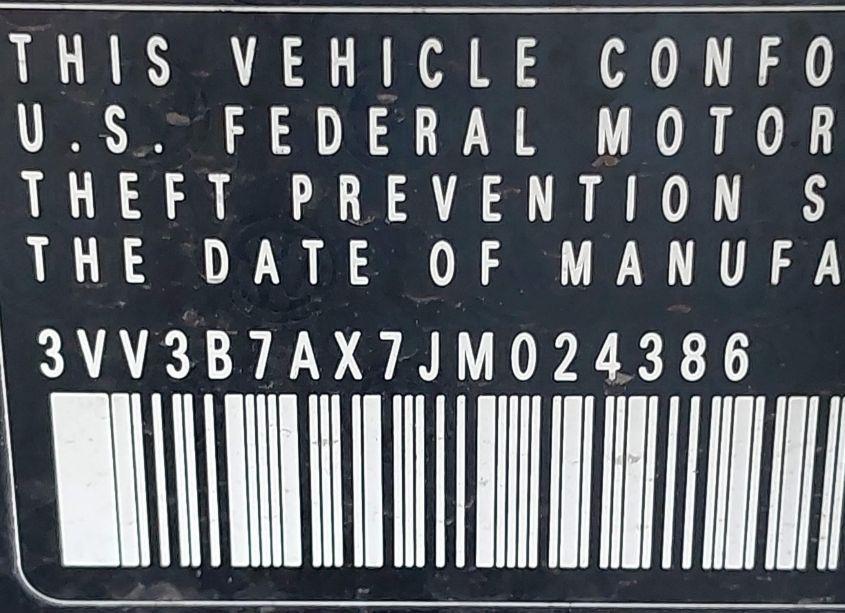 Photo 9 of 2018 Volkswagen Tiguan 2.0T SE/2.0T SEL (VIN 3VV3B7AX7JM024386)