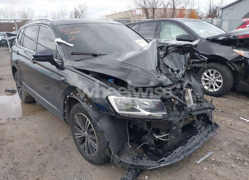 2018 Volkswagen Tiguan 2.0T SE/2.0T SEL (VIN 3VV3B7AX7JM154488) main photo