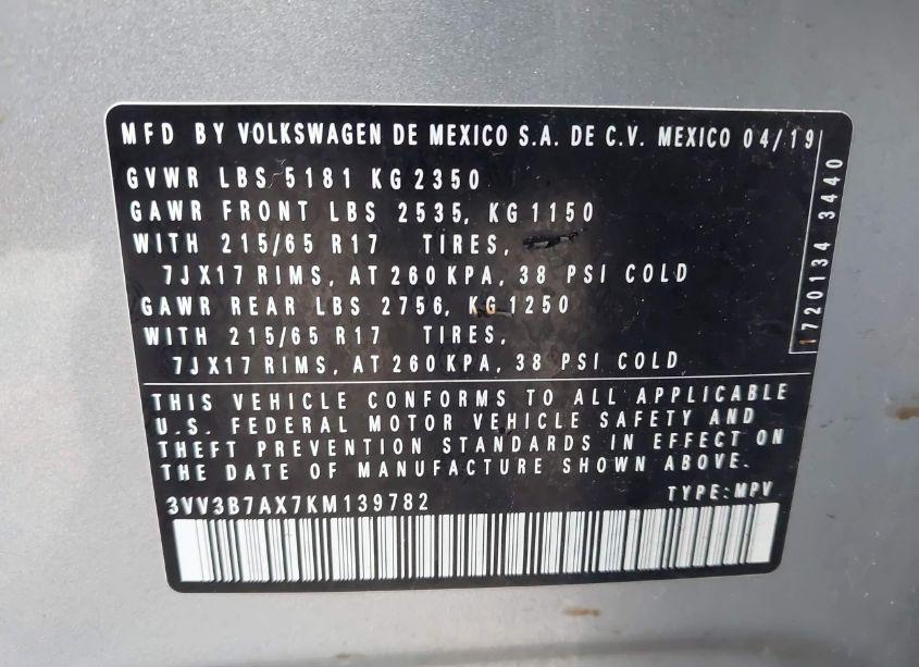 Photo 9 of 2019 Volkswagen Tiguan 2.0T SE/2.0T SEL/2.0T SEL R-LINE/2.0T SEL R-LINE BLACK (VIN 3VV3B7AX7KM139782)