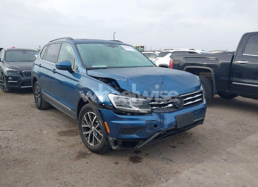 2020 Volkswagen Tiguan 2.0T SE/2.0T SE R-LINE BLACK/2.0T SEL (VIN 3VV3B7AX7LM057732) main photo