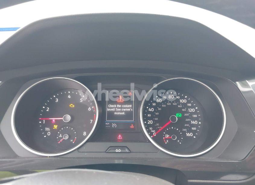 Photo 7 of 2020 Volkswagen Tiguan 2.0T SE/2.0T SE R-LINE BLACK/2.0T SEL (VIN 3VV3B7AX7LM057732)