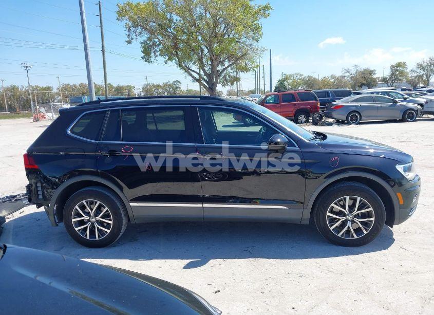 Photo 14 of 2020 Volkswagen Tiguan 2.0T SE/2.0T SE R-LINE BLACK/2.0T SEL (VIN 3VV3B7AX7LM086048)