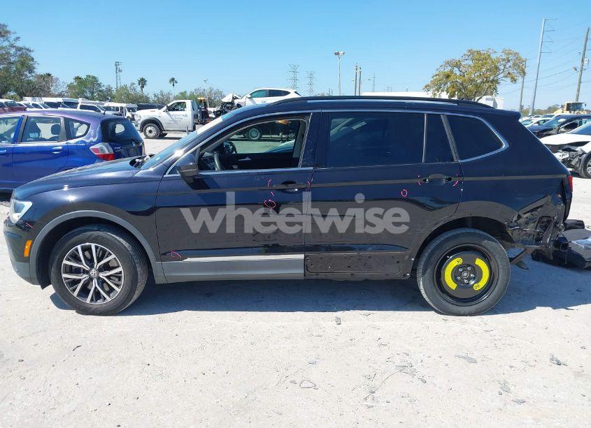 Photo 15 of 2020 Volkswagen Tiguan 2.0T SE/2.0T SE R-LINE BLACK/2.0T SEL (VIN 3VV3B7AX7LM086048)