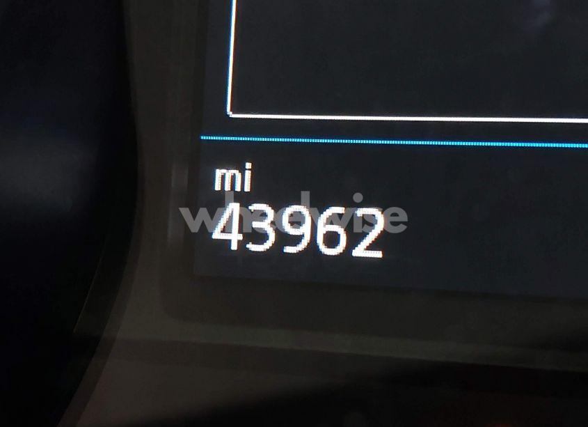 Photo 16 of 2020 Volkswagen Tiguan 2.0T SE/2.0T SE R-LINE BLACK/2.0T SEL (VIN 3VV3B7AX7LM086048)