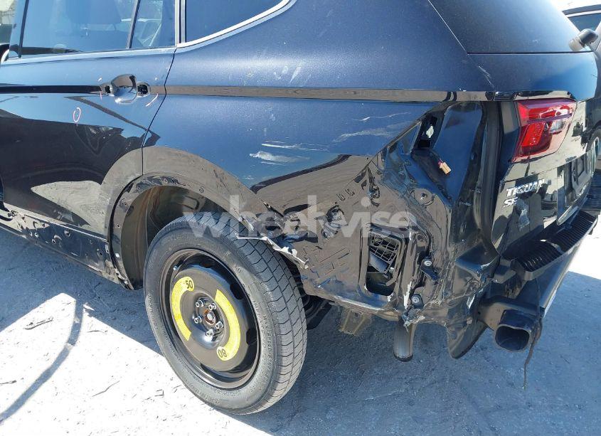 Photo 6 of 2020 Volkswagen Tiguan 2.0T SE/2.0T SE R-LINE BLACK/2.0T SEL (VIN 3VV3B7AX7LM086048)