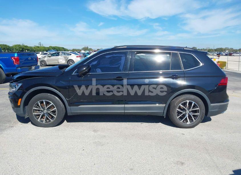 Photo 13 of 2021 Volkswagen Tiguan 2.0T SE/2.0T SE R-LINE BLACK/2.0T SEL (VIN 3VV3B7AX7MM050703)