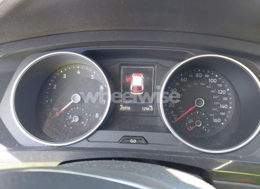 Photo 7 of 2021 Volkswagen Tiguan 2.0T SE/2.0T SE R-LINE BLACK/2.0T SEL (VIN 3VV3B7AX7MM050703)