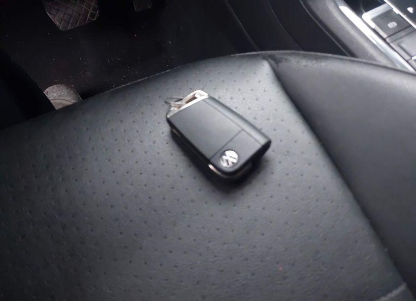 Photo 11 of 2021 Volkswagen Tiguan 2.0T SE/2.0T SE R-LINE BLACK/2.0T SEL (VIN 3VV3B7AX7MM065881)