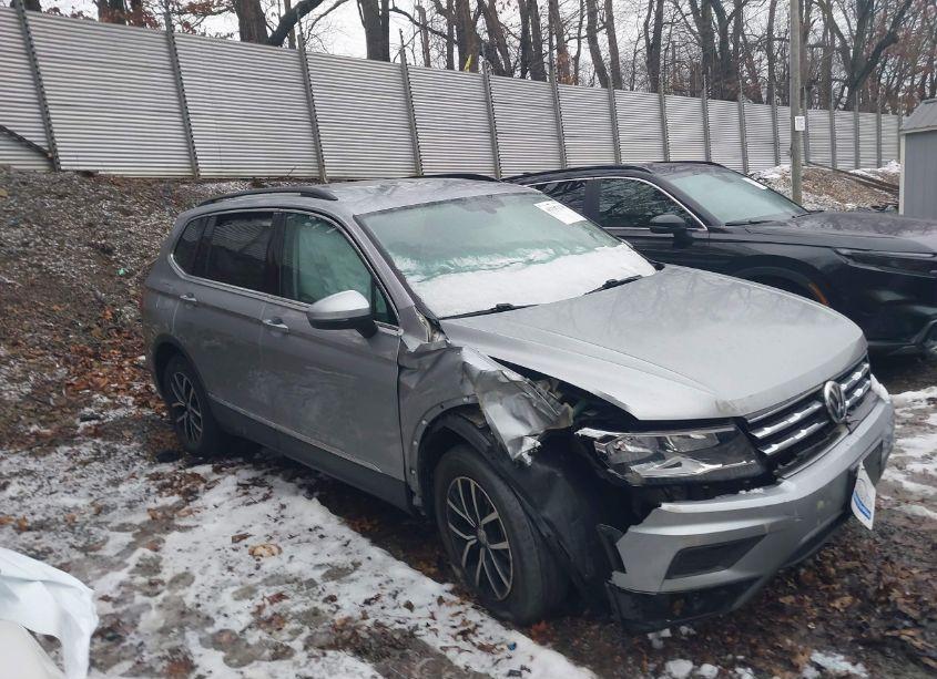 Photo 14 of 2021 Volkswagen Tiguan 2.0T SE/2.0T SE R-LINE BLACK/2.0T SEL (VIN 3VV3B7AX7MM065881)