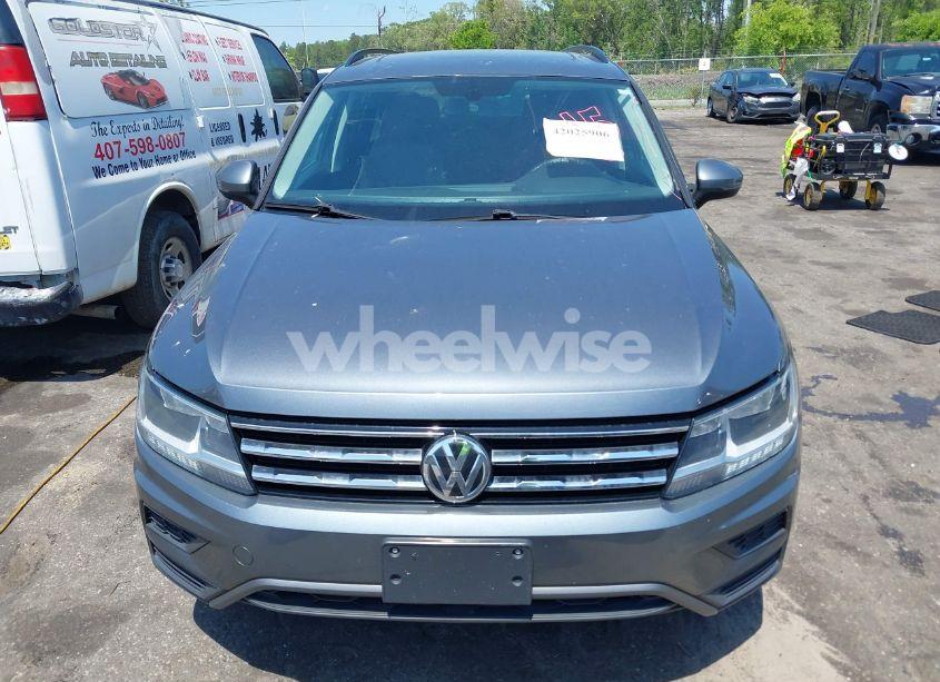 Photo 12 of 2021 Volkswagen Tiguan 2.0T SE/2.0T SE R-LINE BLACK/2.0T SEL (VIN 3VV3B7AX7MM113248)