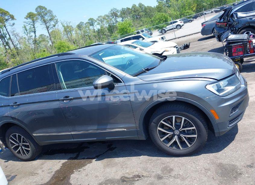 Photo 13 of 2021 Volkswagen Tiguan 2.0T SE/2.0T SE R-LINE BLACK/2.0T SEL (VIN 3VV3B7AX7MM113248)