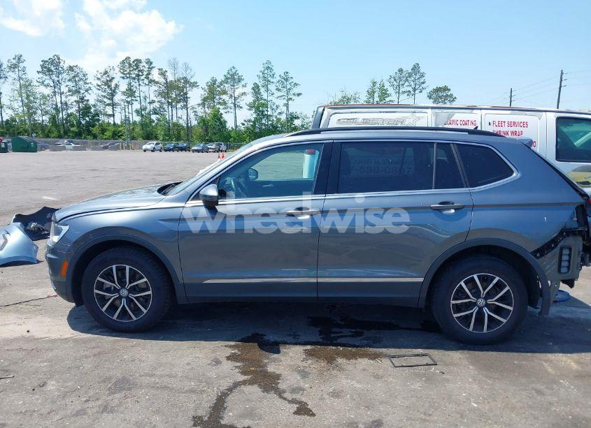 Photo 14 of 2021 Volkswagen Tiguan 2.0T SE/2.0T SE R-LINE BLACK/2.0T SEL (VIN 3VV3B7AX7MM113248)
