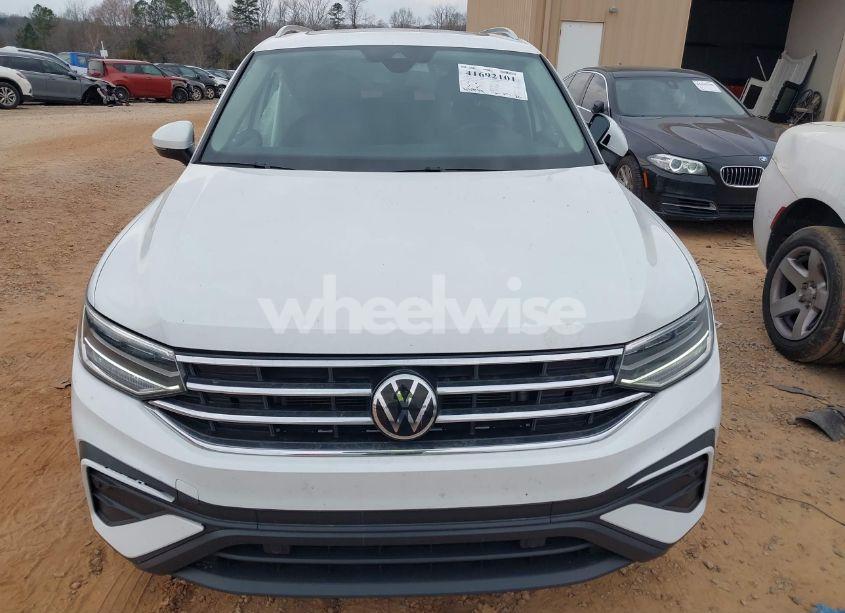 Photo 12 of 2022 Volkswagen Tiguan 2.0T SE (VIN 3VV3B7AX7NM035703)