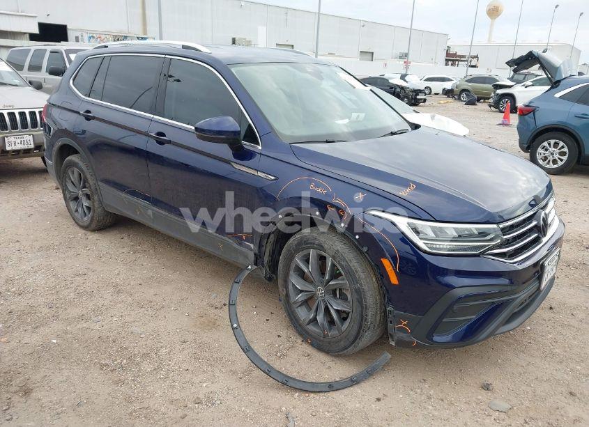 2022 Volkswagen Tiguan 2.0T SE (VIN 3VV3B7AX7NM139656) main photo