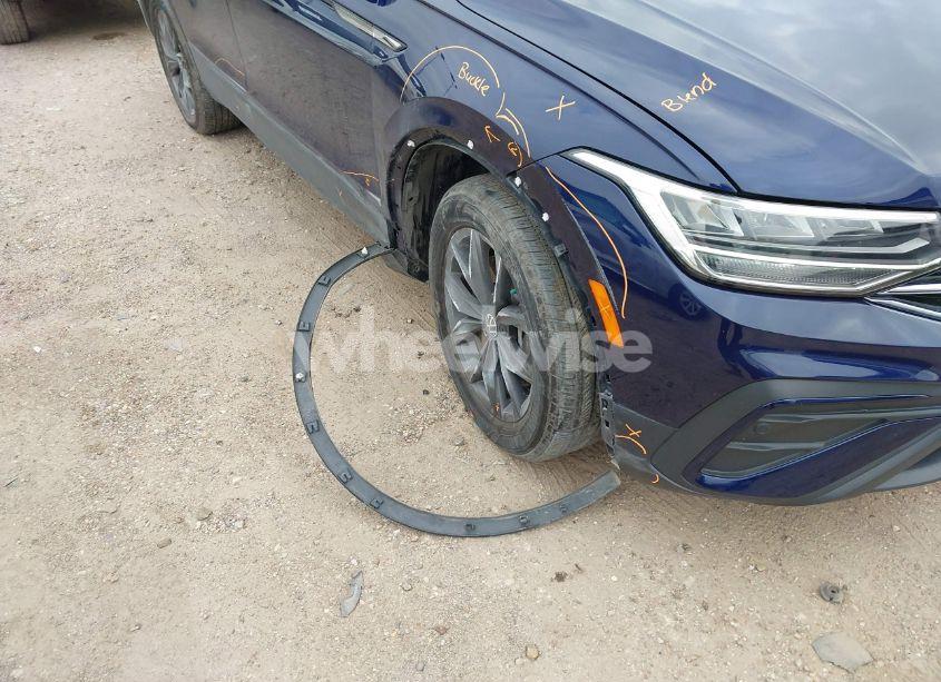 Photo 6 of 2022 Volkswagen Tiguan 2.0T SE (VIN 3VV3B7AX7NM139656)