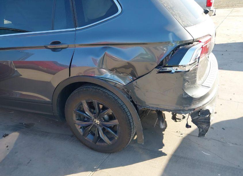 Photo 6 of 2024 Volkswagen Tiguan 2.0T SE/WOLFSBURG EDITION (VIN 3VV3B7AX7RM045038)