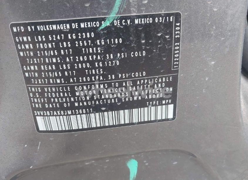 Photo 9 of 2018 Volkswagen Tiguan 2.0T SE/2.0T SEL (VIN 3VV3B7AX8JM136811)