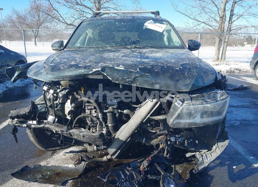 Photo 12 of 2019 Volkswagen Tiguan 2.0T SE/2.0T SEL/2.0T SEL R-LINE/2.0T SEL R-LINE BLACK (VIN 3VV3B7AX8KM064509)