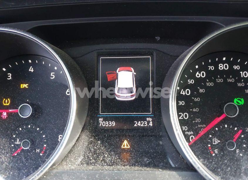 Photo 15 of 2019 Volkswagen Tiguan 2.0T SE/2.0T SEL/2.0T SEL R-LINE/2.0T SEL R-LINE BLACK (VIN 3VV3B7AX8KM083979)