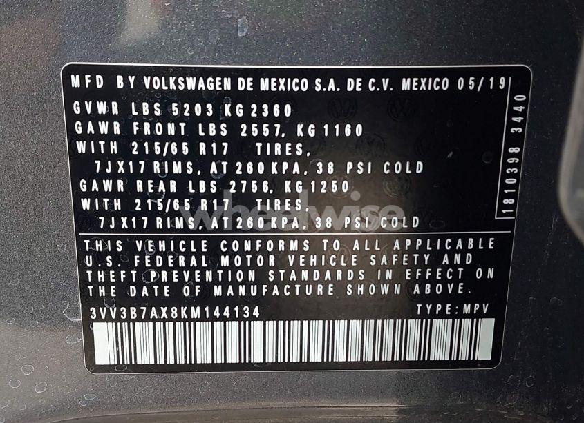 Photo 9 of 2019 Volkswagen Tiguan 2.0T SE/2.0T SEL/2.0T SEL R-LINE/2.0T SEL R-LINE BLACK (VIN 3VV3B7AX8KM144134)