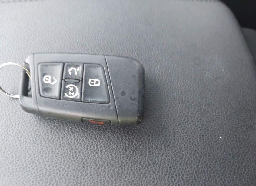 Photo 11 of 2020 Volkswagen Tiguan 2.0T SE/2.0T SE R-LINE BLACK/2.0T SEL (VIN 3VV3B7AX8LM015053)