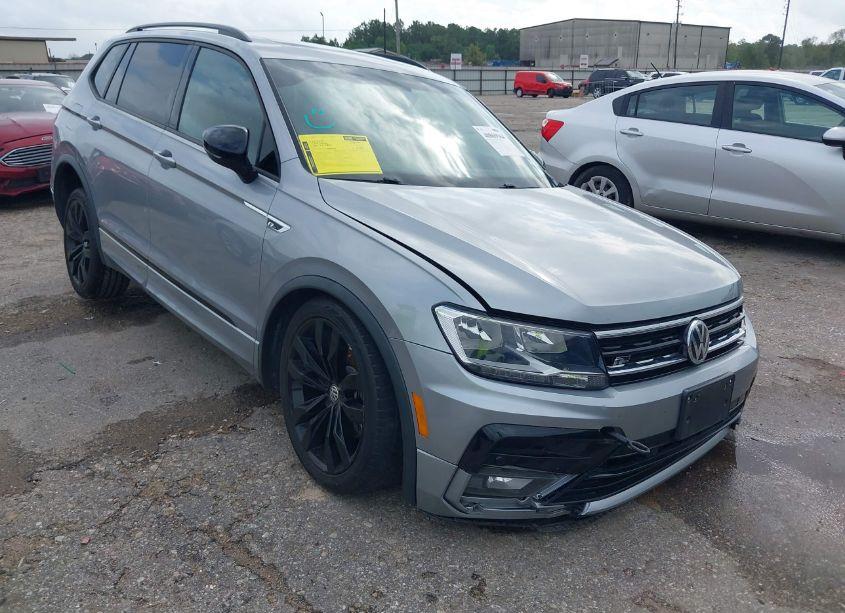 2021 Volkswagen Tiguan 2.0T SE/2.0T SE R-LINE BLACK/2.0T SEL (VIN 3VV3B7AX8MM018438) main photo