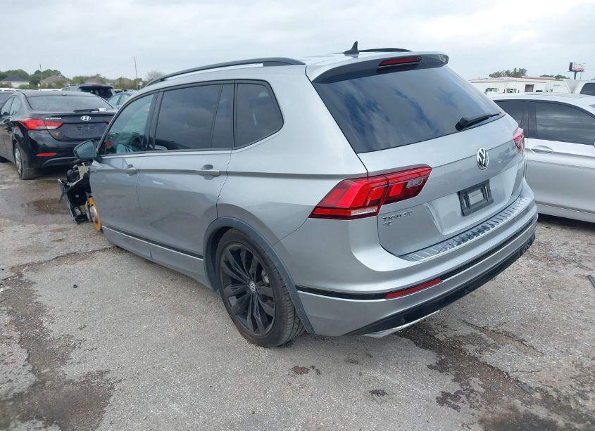 Photo 3 of 2021 Volkswagen Tiguan 2.0T SE/2.0T SE R-LINE BLACK/2.0T SEL (VIN 3VV3B7AX8MM018438)