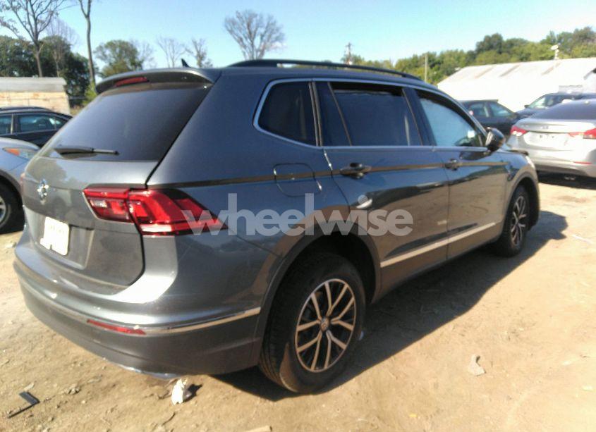 Photo 4 of 2021 Volkswagen Tiguan 2.0T SE/2.0T SE R-LINE BLACK/2.0T SEL (VIN 3VV3B7AX8MM050709)