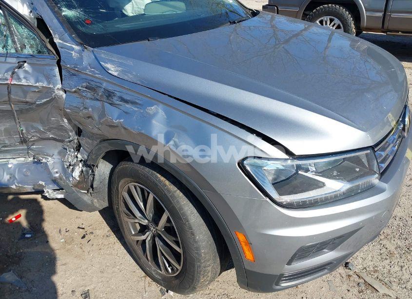 Photo 6 of 2021 Volkswagen Tiguan 2.0T SE/2.0T SE R-LINE BLACK/2.0T SEL (VIN 3VV3B7AX8MM103764)