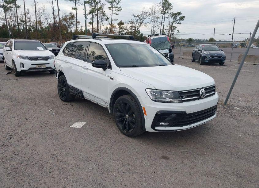 2021 Volkswagen Tiguan 2.0T SE/2.0T SE R-LINE BLACK/2.0T SEL (VIN 3VV3B7AX8MM130219) main photo