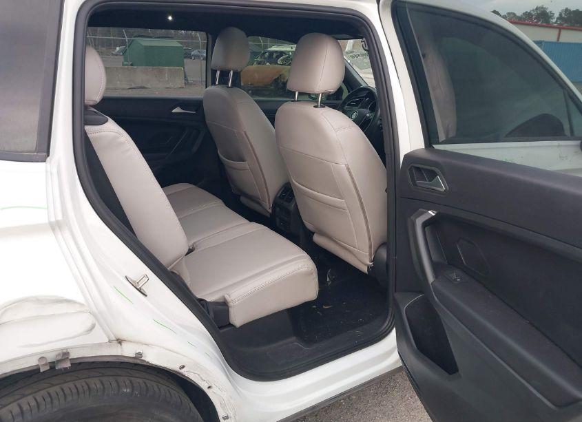 Photo 8 of 2021 Volkswagen Tiguan 2.0T SE/2.0T SE R-LINE BLACK/2.0T SEL (VIN 3VV3B7AX8MM130219)
