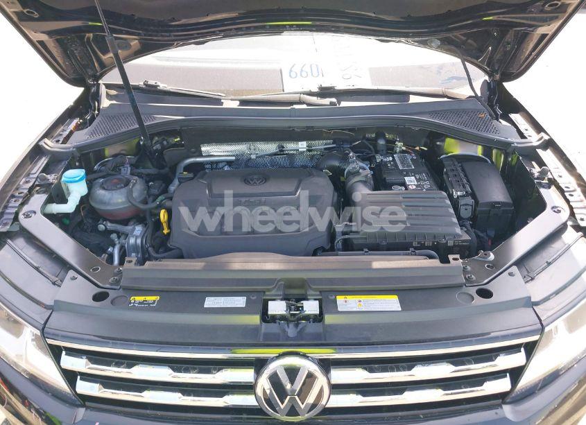 Photo 10 of 2021 Volkswagen Tiguan 2.0T SE/2.0T SE R-LINE BLACK/2.0T SEL (VIN 3VV3B7AX8MM158344)