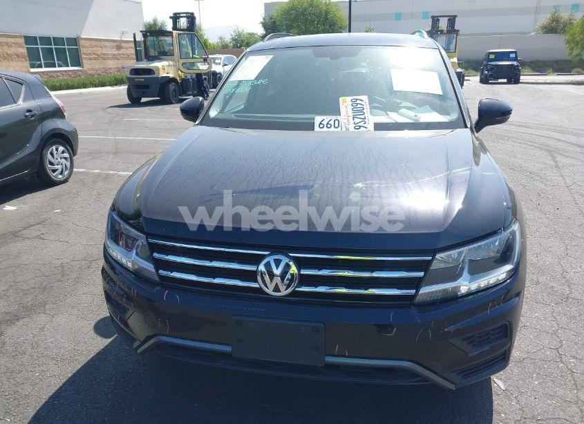 Photo 13 of 2021 Volkswagen Tiguan 2.0T SE/2.0T SE R-LINE BLACK/2.0T SEL (VIN 3VV3B7AX8MM158344)
