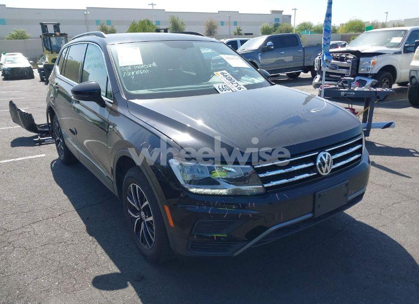 Photo 14 of 2021 Volkswagen Tiguan 2.0T SE/2.0T SE R-LINE BLACK/2.0T SEL (VIN 3VV3B7AX8MM158344)