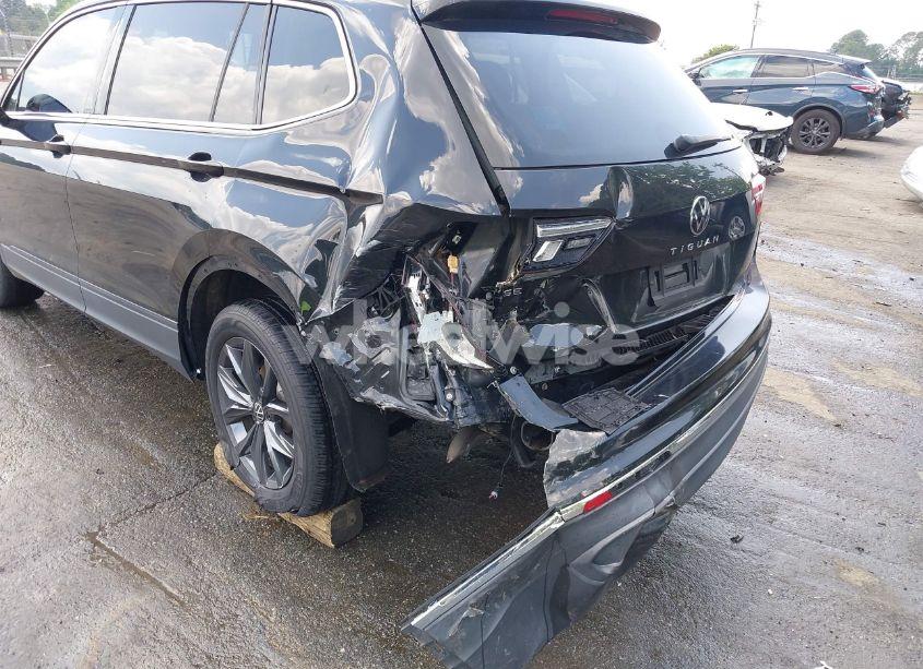 Photo 6 of 2022 Volkswagen Tiguan 2.0T SE (VIN 3VV3B7AX8NM060805)