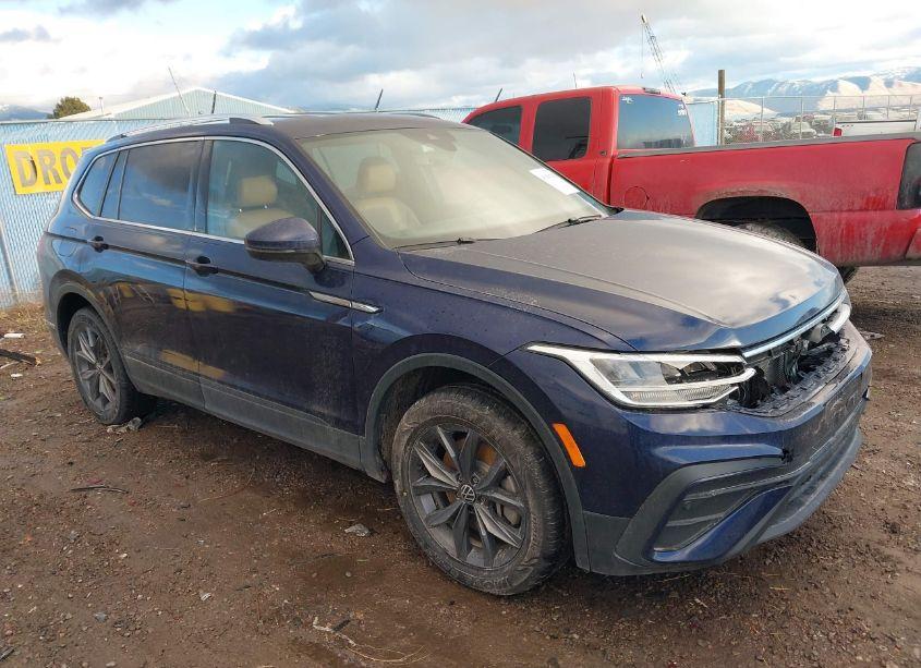 2022 Volkswagen Tiguan 2.0T SE (VIN 3VV3B7AX8NM135759) main photo