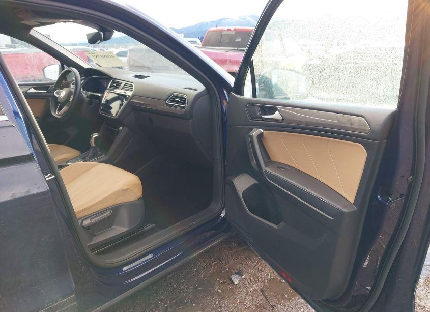 Photo 5 of 2022 Volkswagen Tiguan 2.0T SE (VIN 3VV3B7AX8NM135759)