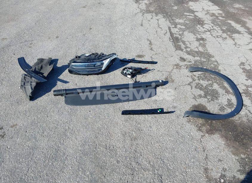 Photo 12 of 2023 Volkswagen Tiguan 2.0T SE (VIN 3VV3B7AX8PM113103)