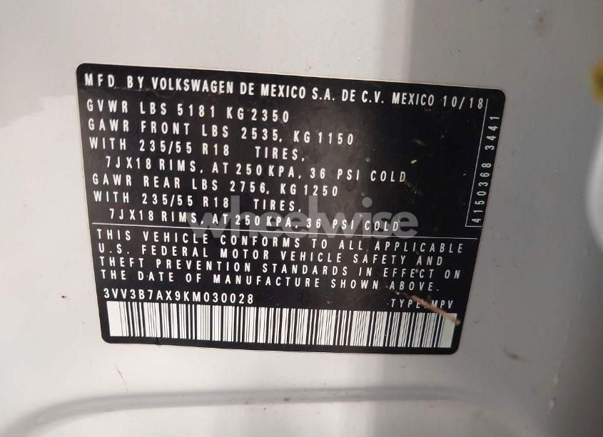 Photo 9 of 2019 Volkswagen Tiguan 2.0T SE/2.0T SEL/2.0T SEL R-LINE/2.0T SEL R-LINE BLACK (VIN 3VV3B7AX9KM030028)