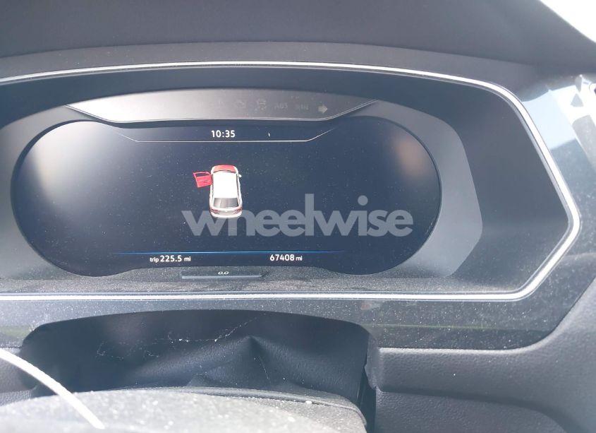 Photo 7 of 2019 Volkswagen Tiguan 2.0T SE/2.0T SEL/2.0T SEL R-LINE/2.0T SEL R-LINE BLACK (VIN 3VV3B7AX9KM039876)