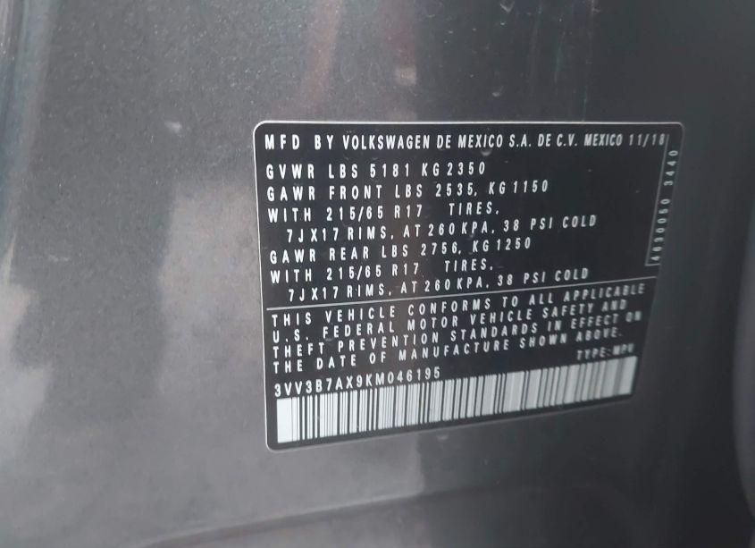 Photo 9 of 2019 Volkswagen Tiguan 2.0T SE/2.0T SEL/2.0T SEL R-LINE/2.0T SEL R-LINE BLACK (VIN 3VV3B7AX9KM046195)