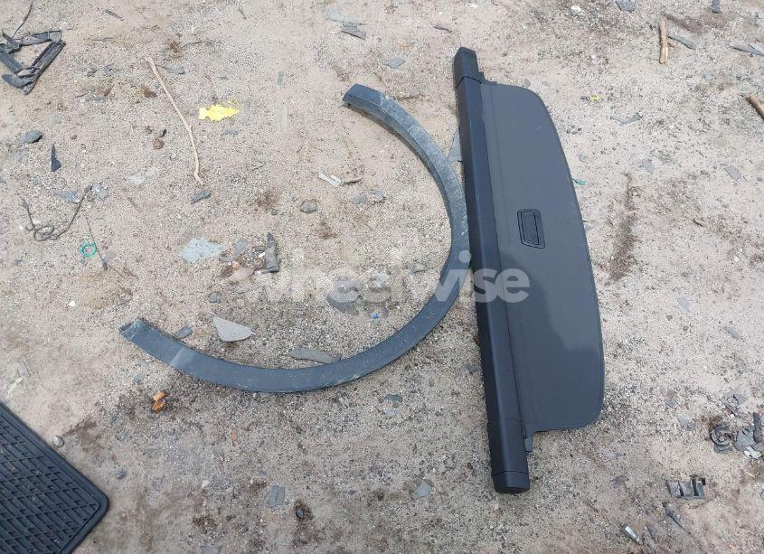 Photo 12 of 2019 Volkswagen Tiguan 2.0T SE/2.0T SEL/2.0T SEL R-LINE/2.0T SEL R-LINE BLACK (VIN 3VV3B7AX9KM094585)