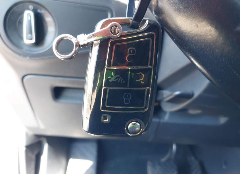 Photo 11 of 2019 Volkswagen Tiguan 2.0T SE/2.0T SEL/2.0T SEL R-LINE/2.0T SEL R-LINE BLACK (VIN 3VV3B7AX9KM098524)