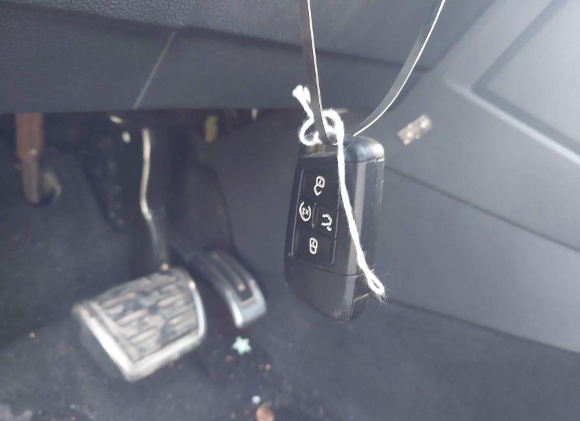 Photo 11 of 2019 Volkswagen Tiguan 2.0T SE/2.0T SEL/2.0T SEL R-LINE/2.0T SEL R-LINE BLACK (VIN 3VV3B7AX9KM134454)