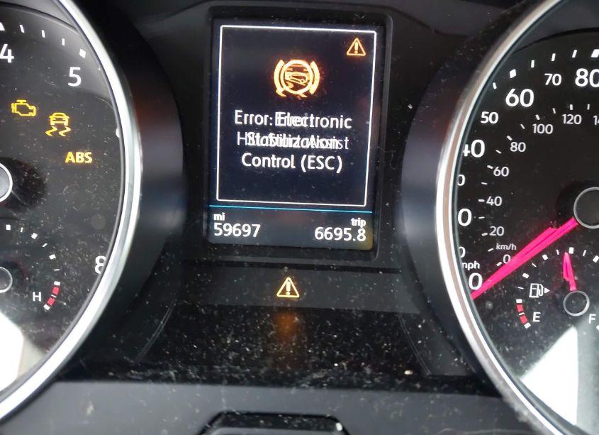 Photo 15 of 2020 Volkswagen Tiguan 2.0T SE/2.0T SE R-LINE BLACK/2.0T SEL (VIN 3VV3B7AX9LM080297)