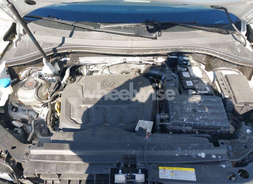 Photo 10 of 2021 Volkswagen Tiguan 2.0T SE/2.0T SE R-LINE BLACK/2.0T SEL (VIN 3VV3B7AX9MM017198)