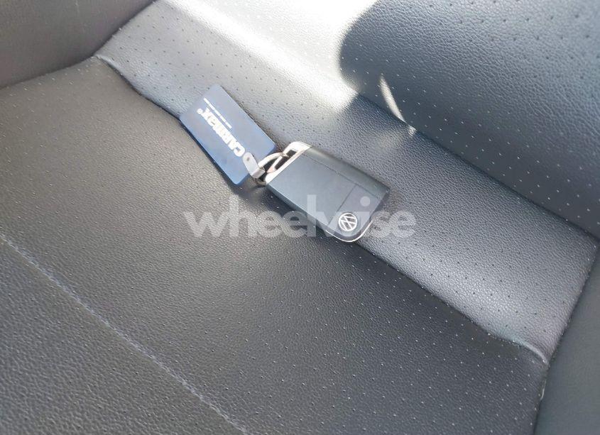 Photo 11 of 2021 Volkswagen Tiguan 2.0T SE/2.0T SE R-LINE BLACK/2.0T SEL (VIN 3VV3B7AX9MM017198)