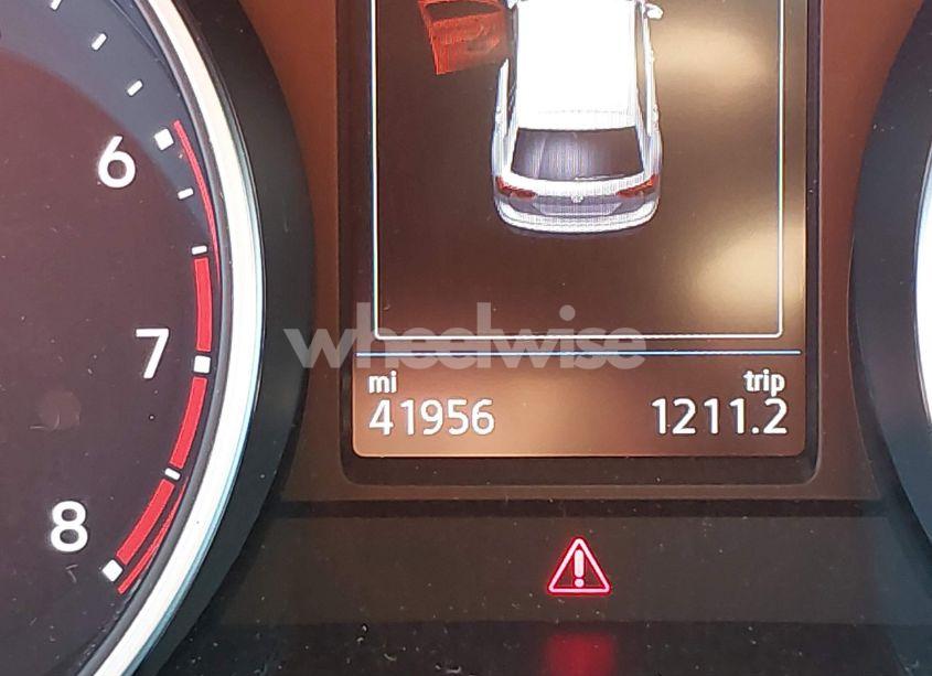 Photo 15 of 2021 Volkswagen Tiguan 2.0T SE/2.0T SE R-LINE BLACK/2.0T SEL (VIN 3VV3B7AX9MM017198)